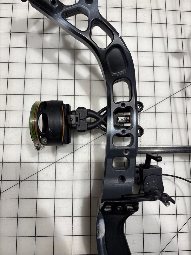 Diamond Archery Instagator Right Handed