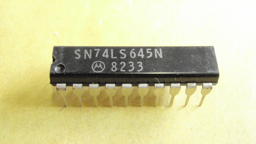 IC BAUSTEIN 74LS645 20995-186