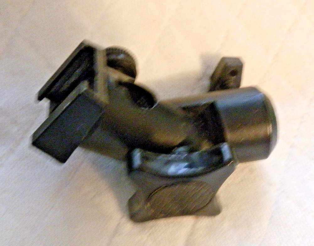 Studio lighting - small light stand cold-shoe mount included