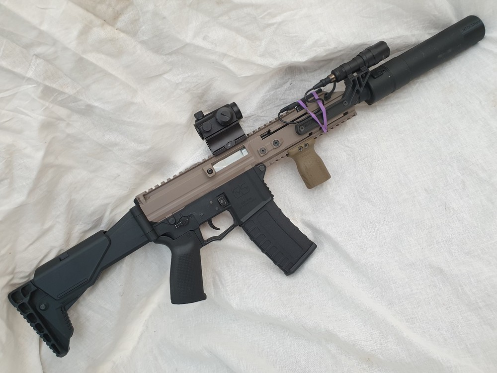Airsoft GHK G5 flashlight mount