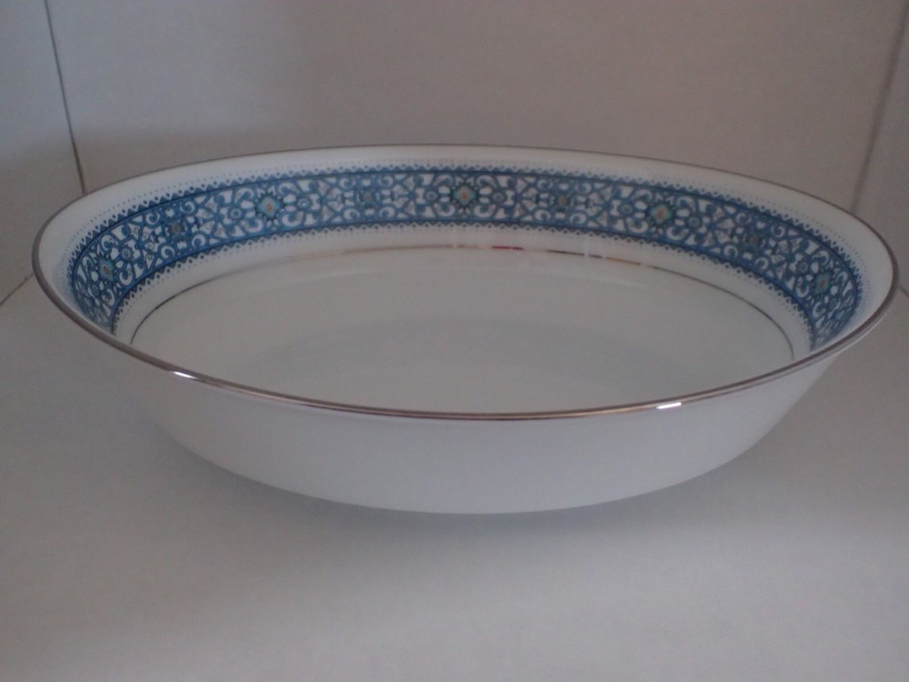 VINTAGE NORITAKE BLUE LARUE 6913 PATTERN W/PLATINUM TRIM DINNERWARE 45PC