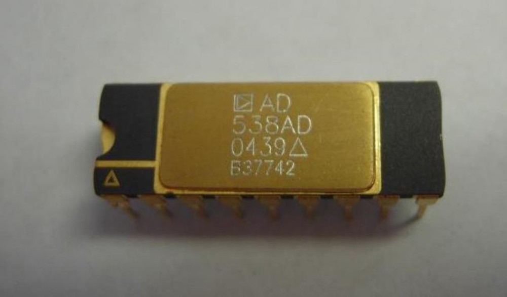 AD AD538AD DIP-18 Real-Time Analog Computational Unit ACU RH