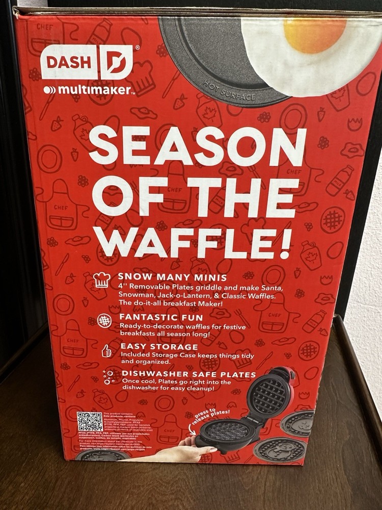 Dash MultiMaker™ Mini System Holiday Waffle Maker with 7 Removable Plates-NEW
