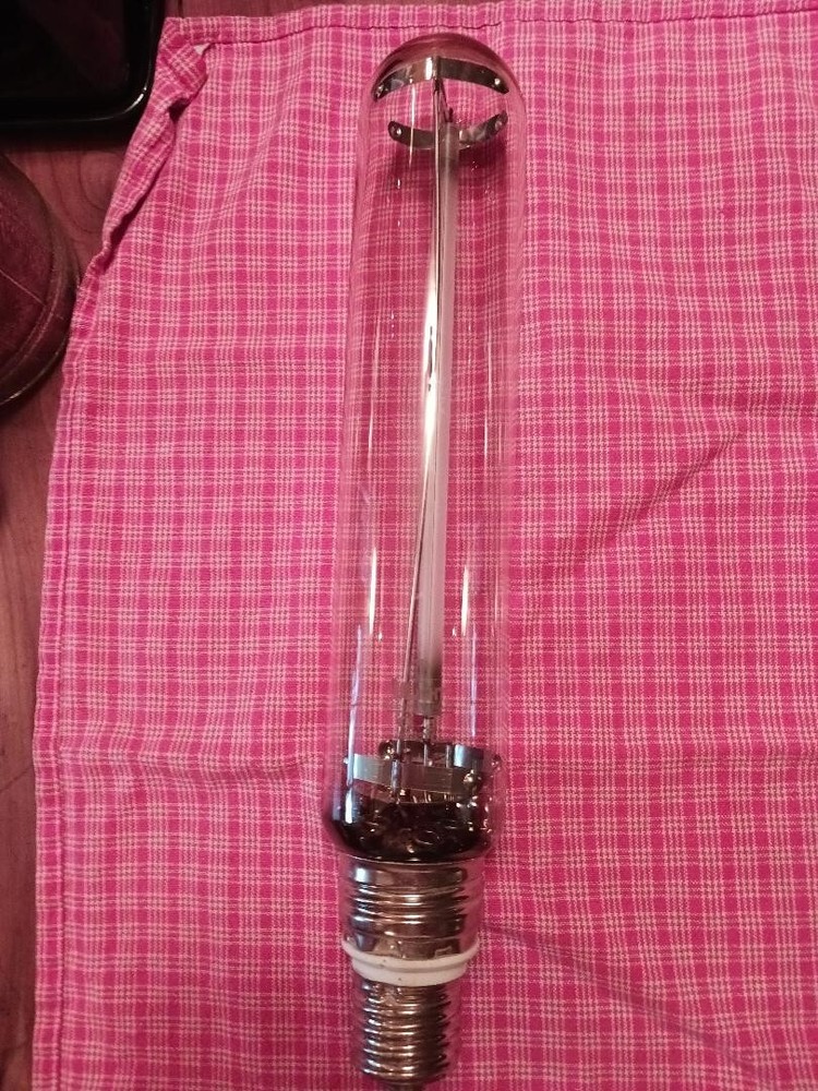 ULIGHT 1000 WATT HO-ES GROW BULB