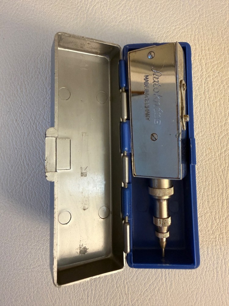 Autoknips AK Self-Timer for Analog Cameras