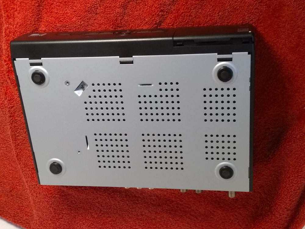 Directv Satellite Receiver D12-500 *No cords/plugs
