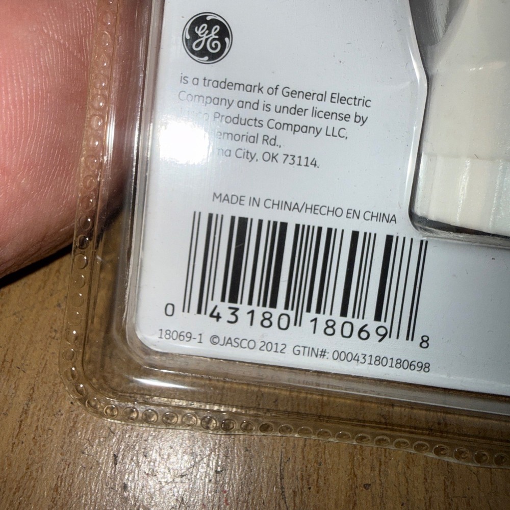 GE Automatic Motion Sensing Light Control Adapter 360 Degree 15 Foot Range Ied