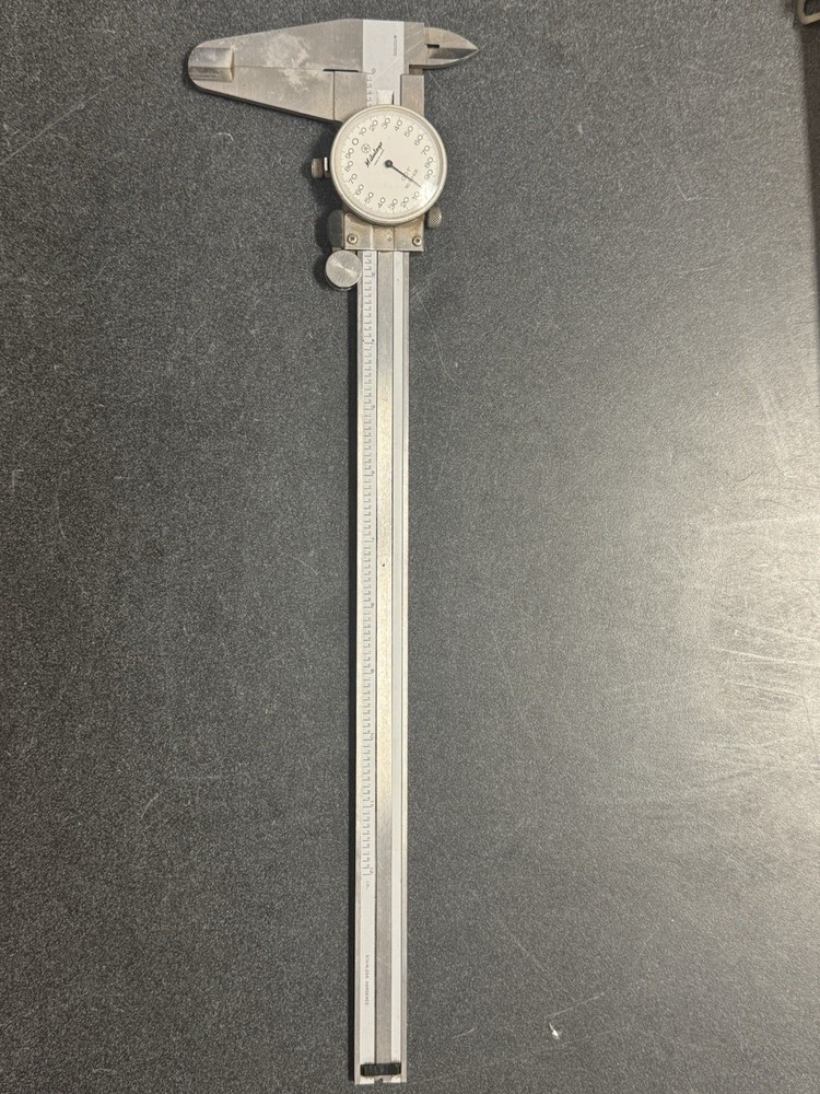 Mitutoyo Dial Caliper In Box 505-628