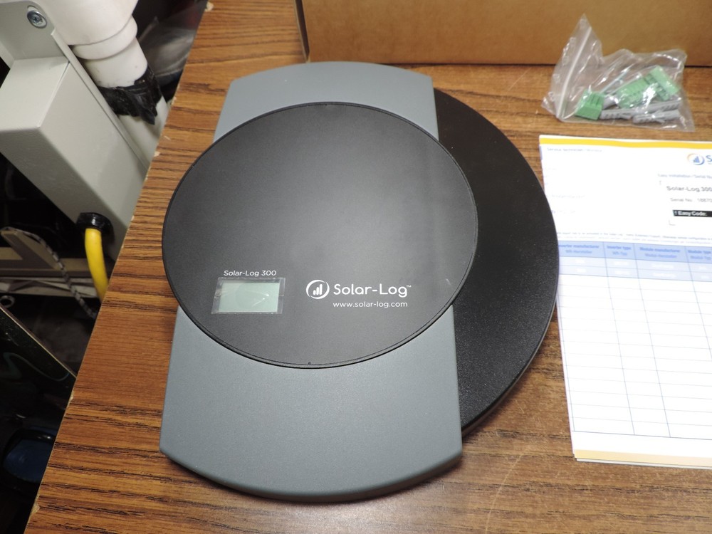 Solar-Log 300 Data Logger