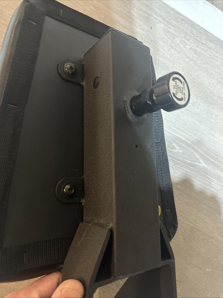 BOWFLEX XTREME 2 BOTTOM SEAT PAD BRACKET Mount Clean Nice