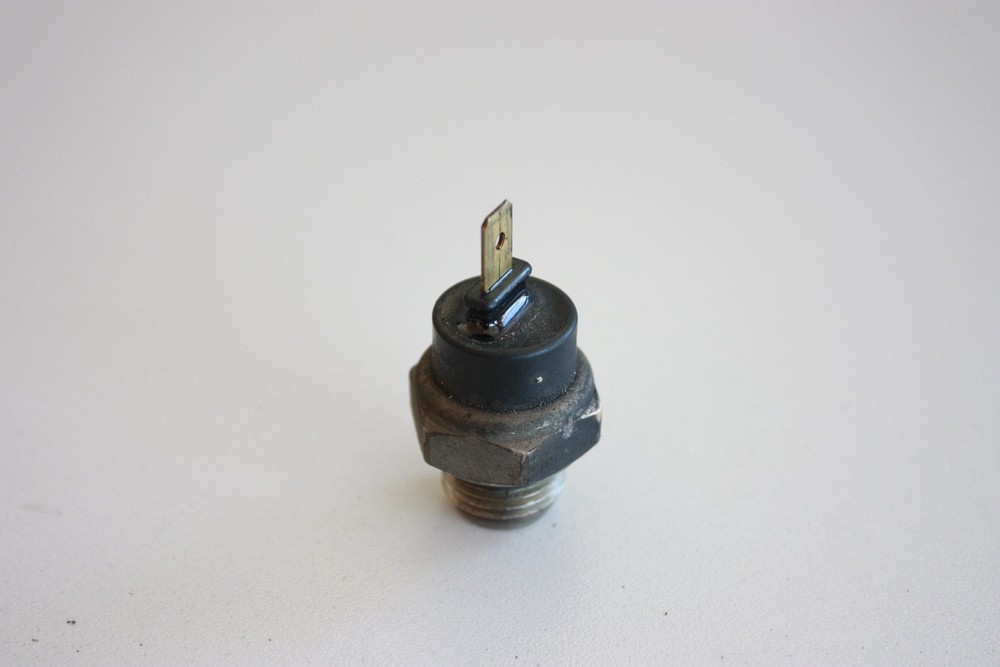 2000 Honda CBR 600F Radiator Temperature Sensor