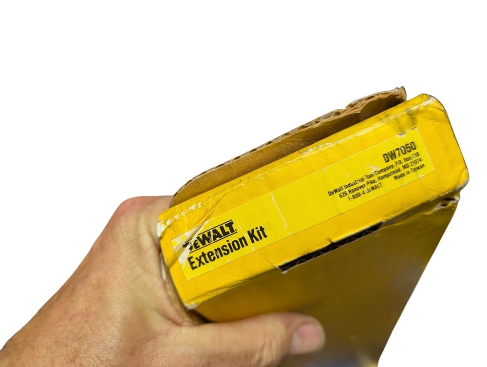 DeWalt DW7050 Extension Kit Additional Material Support Miter Saw 20"