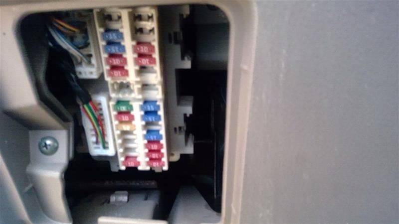 MURANO    2004 Fuse Box Cabin 6754
