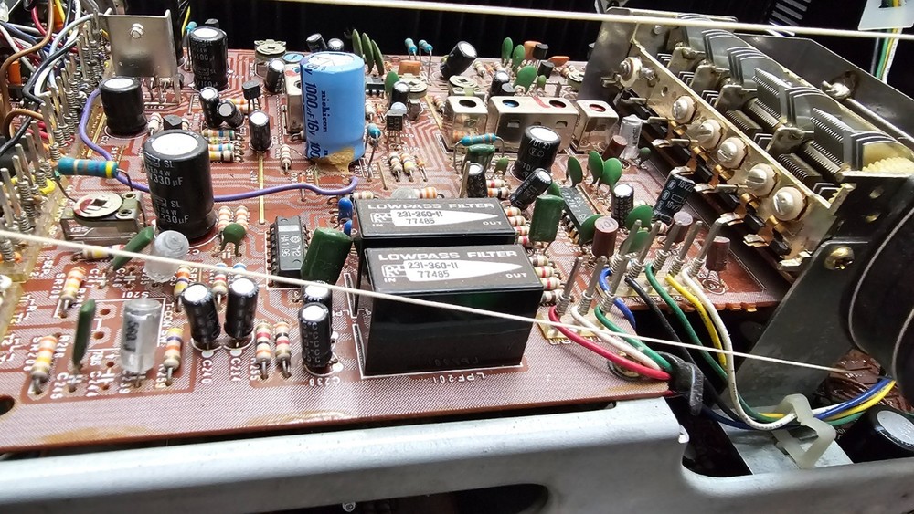 SONY STR-V7 RECEIVER