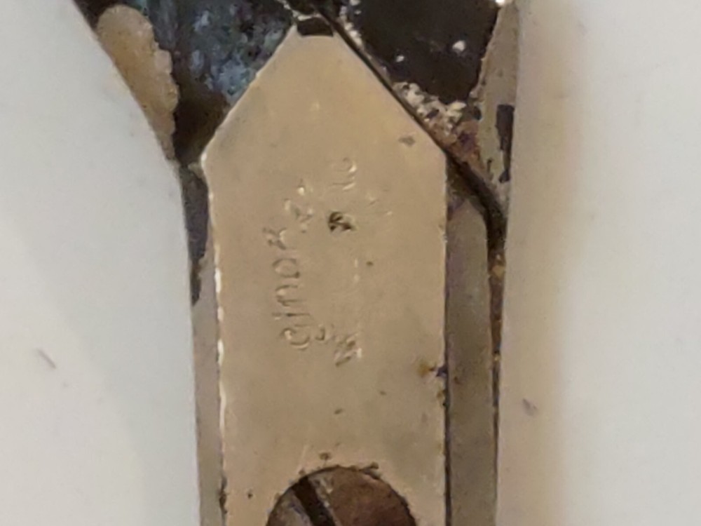 2 Pair Vintage Scissors