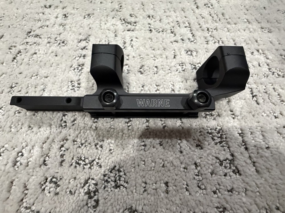 Warne MSR-AR 1 inch scope mount.