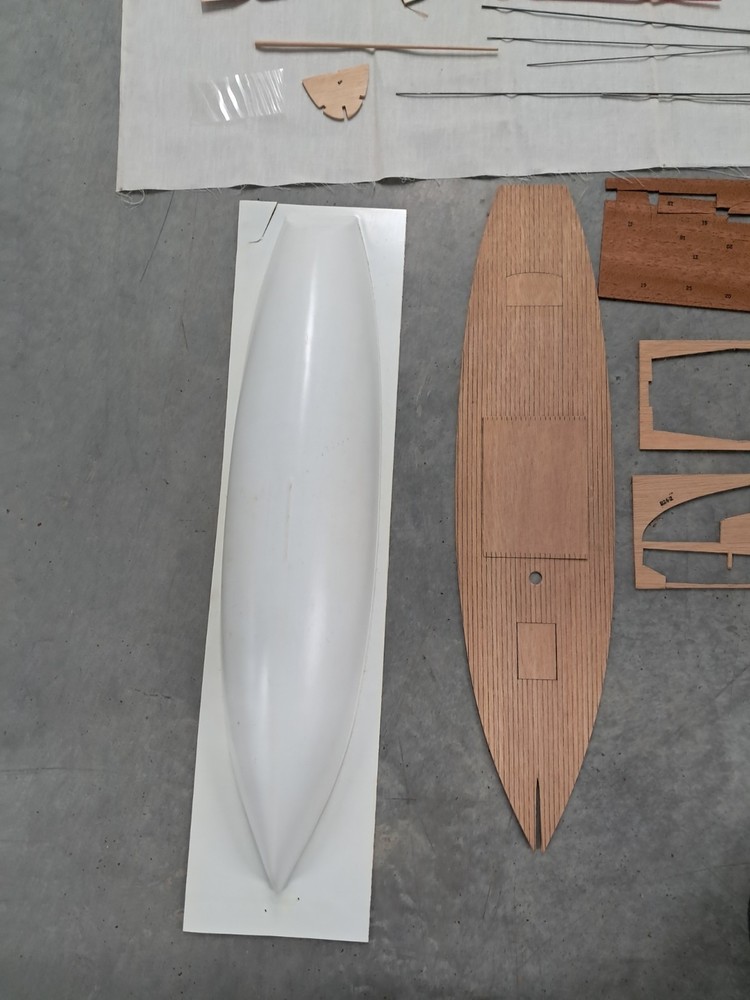Sterling Models RC Kingfish Boat