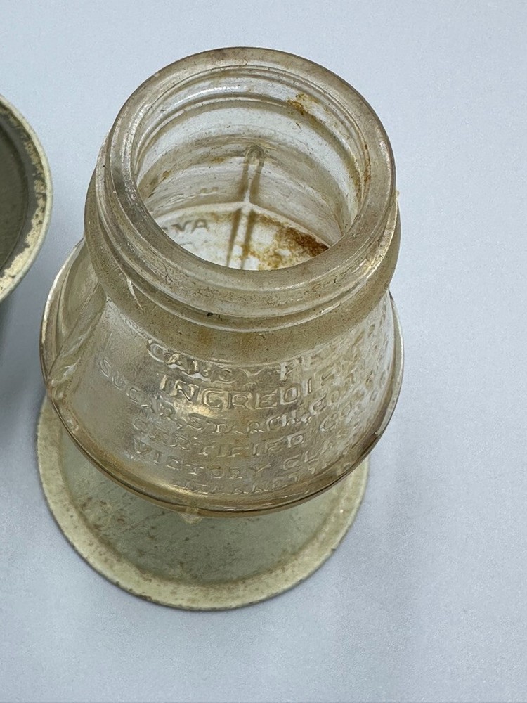 1940s LANTERN Embossed Victory Glass CANDY CONTAINER Vintage E&A 443 C
