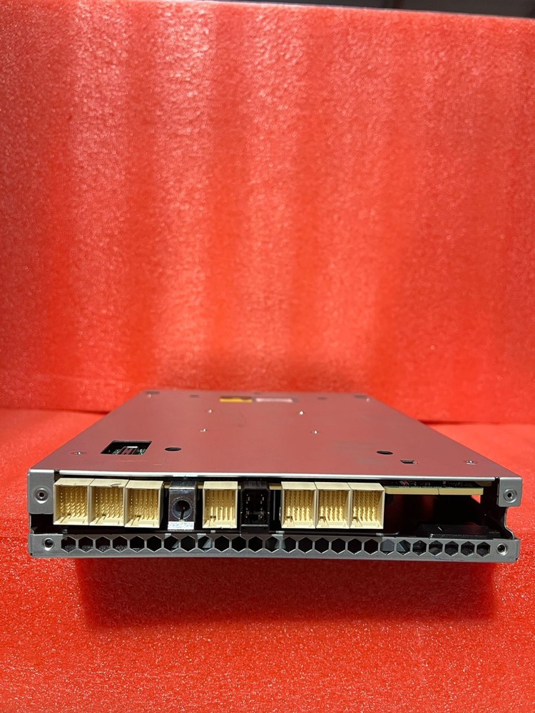 NetApp 111-04334+F6 111-04374-E6 Storage Disk Array Controller no ram ssd