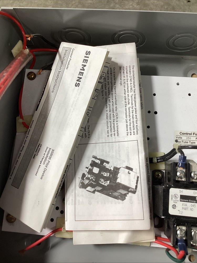 SIEMENS 5XLC1120 Enclosure Motor Starter New