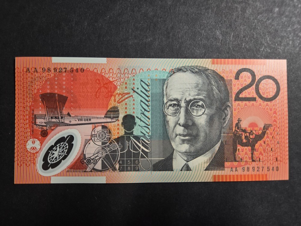 Australia, 1998 Twenty Dollar AA 98927540 MacFarlane/Evans