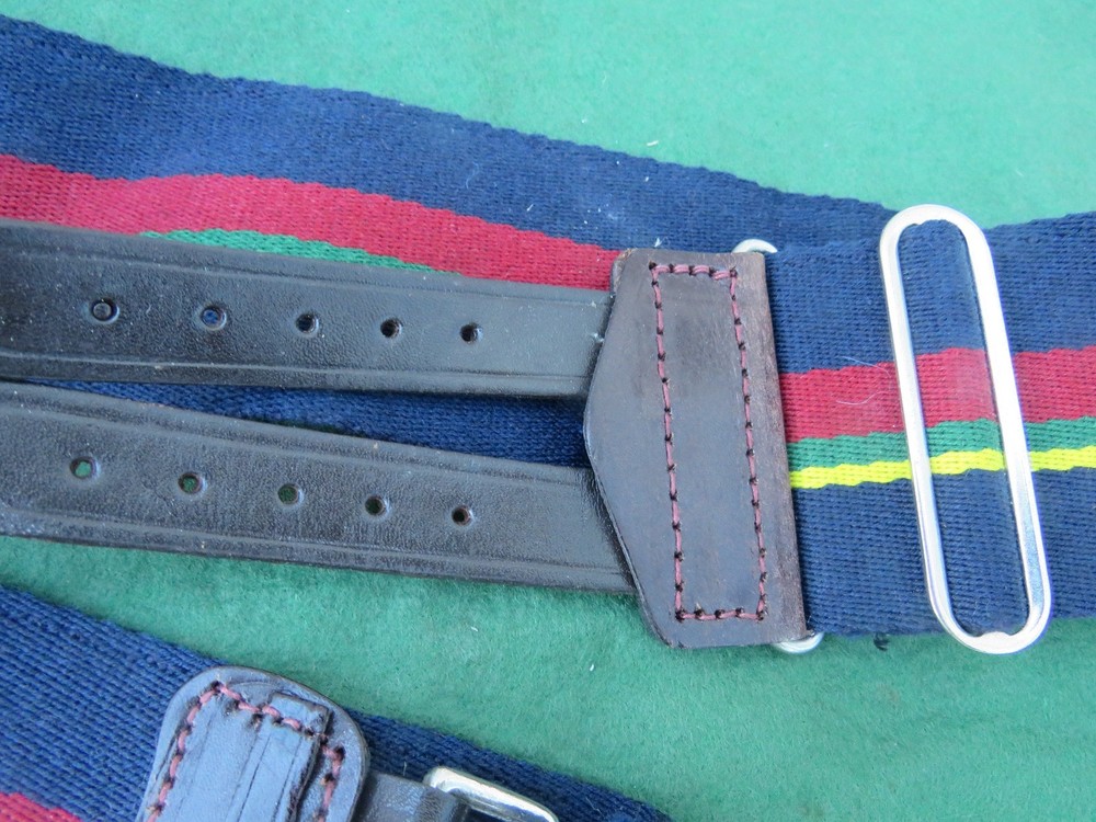 ROYAL MARINES STABLE BELT LEATHER TYPE SIZE 28 APPROX
