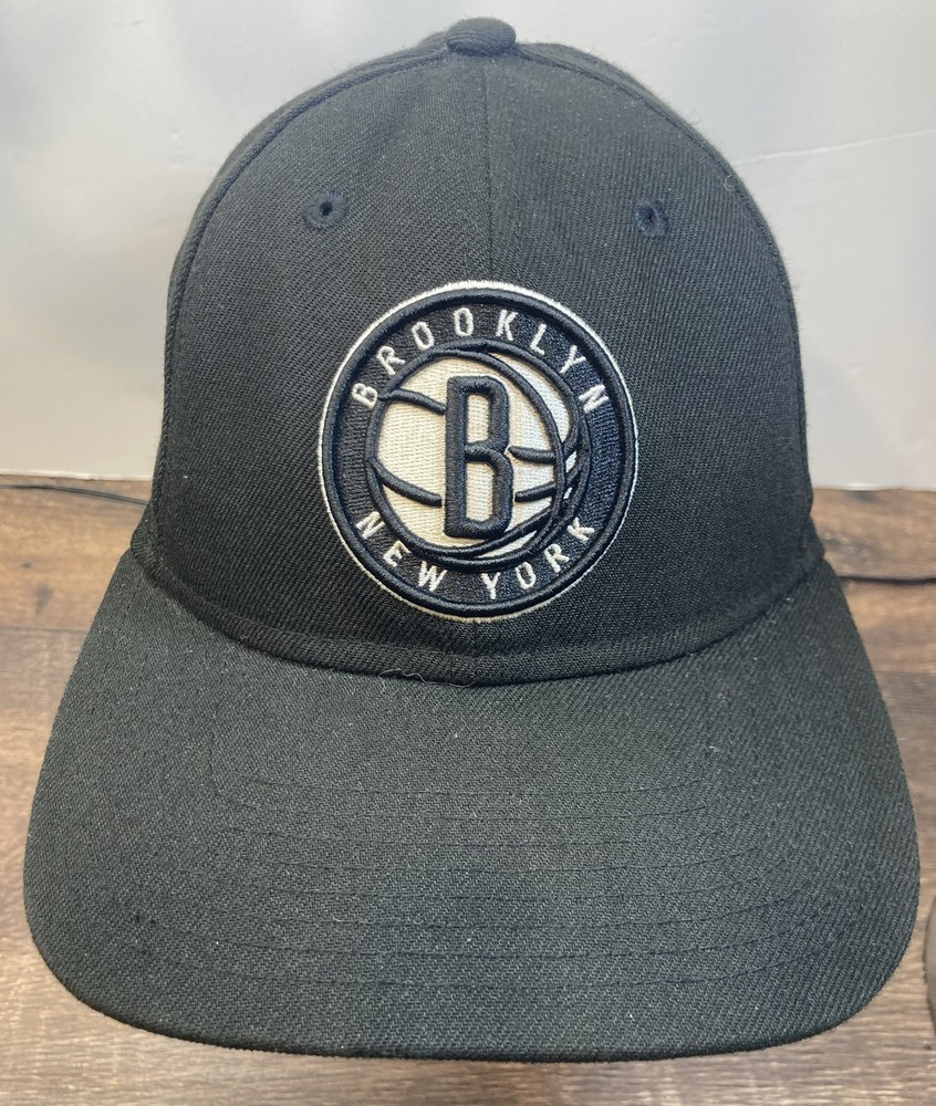 Brooklyn Nets New Era 9Fifty NBA Black Strap Back Adjustable Hat Cap Black White