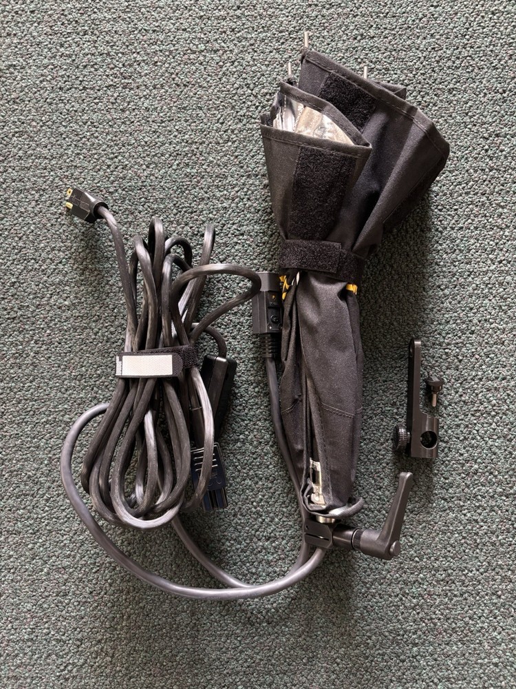 Lowel RIFA LC-44Ex Collapsible Soft Light System with Carrying Case And Stand
