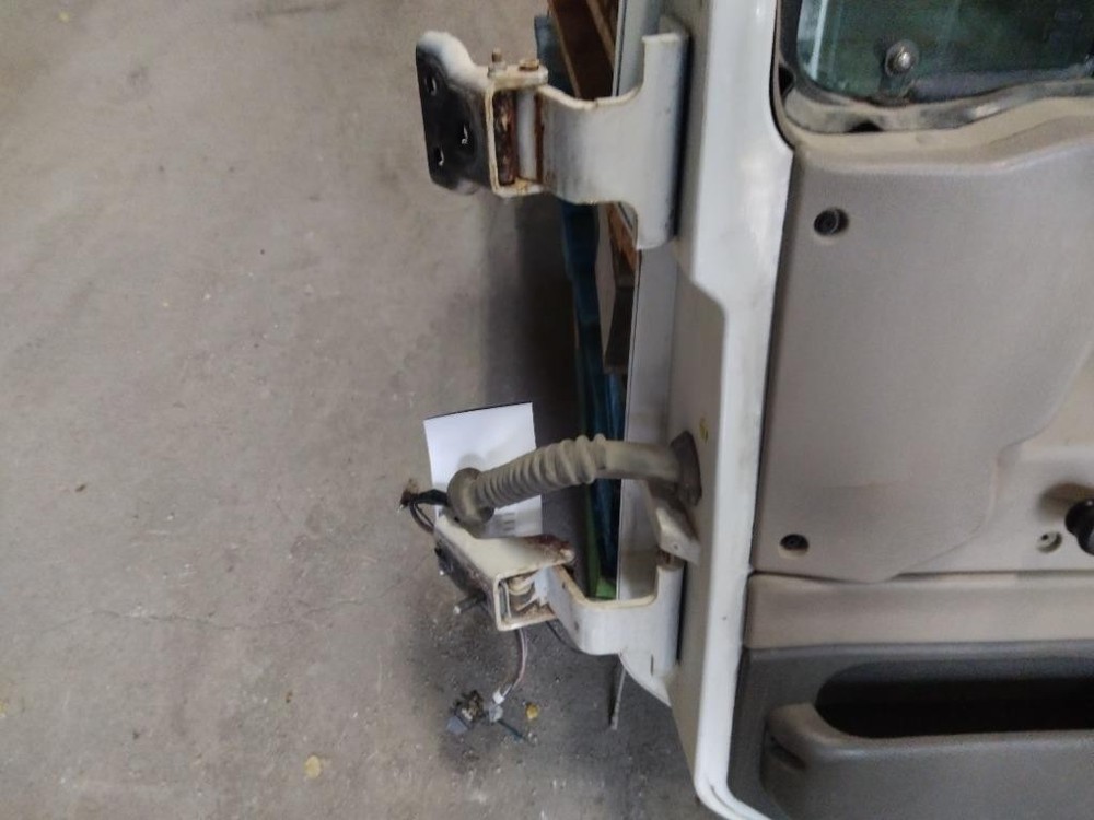 For 2007 STERLING ACTERRA 2001-2010 DOOR ASSEMBLY Right , MN