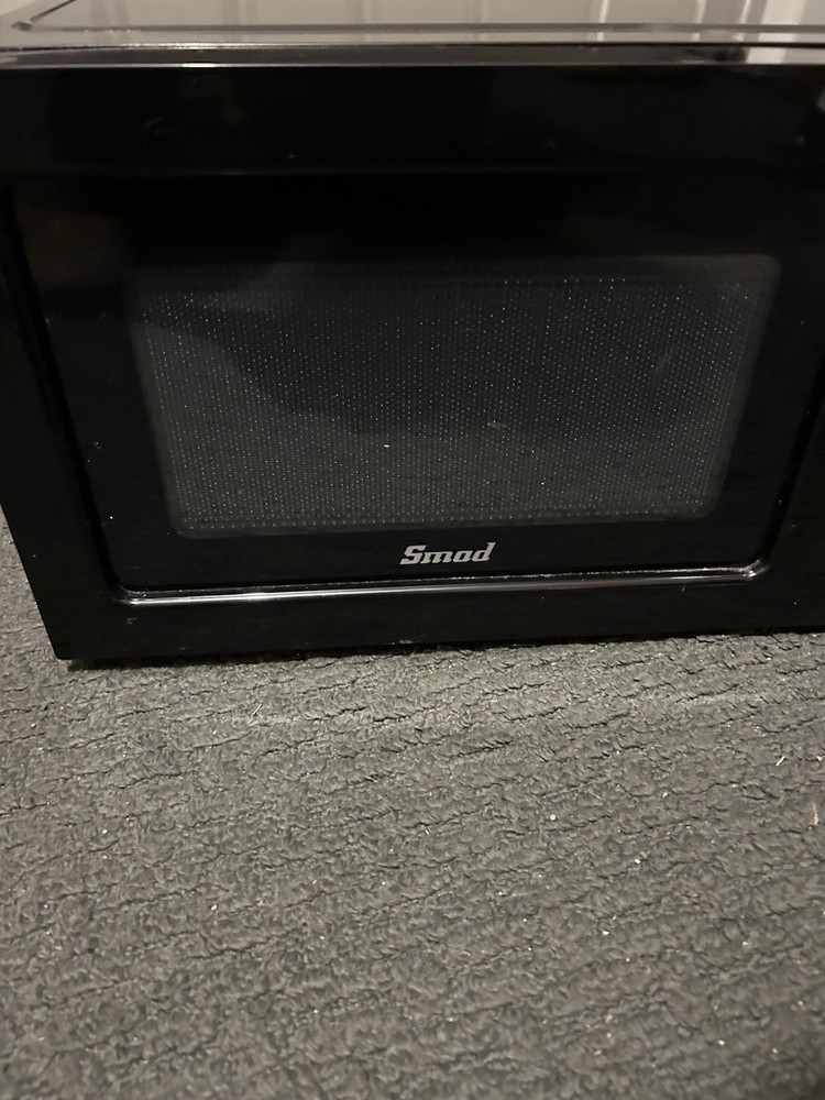 Smud Countertop Microwave