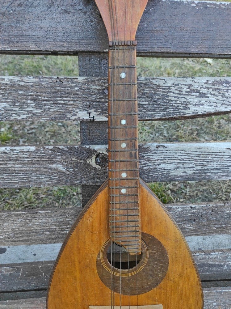 Vintage Mandalina 8 strings / national stringed instrument