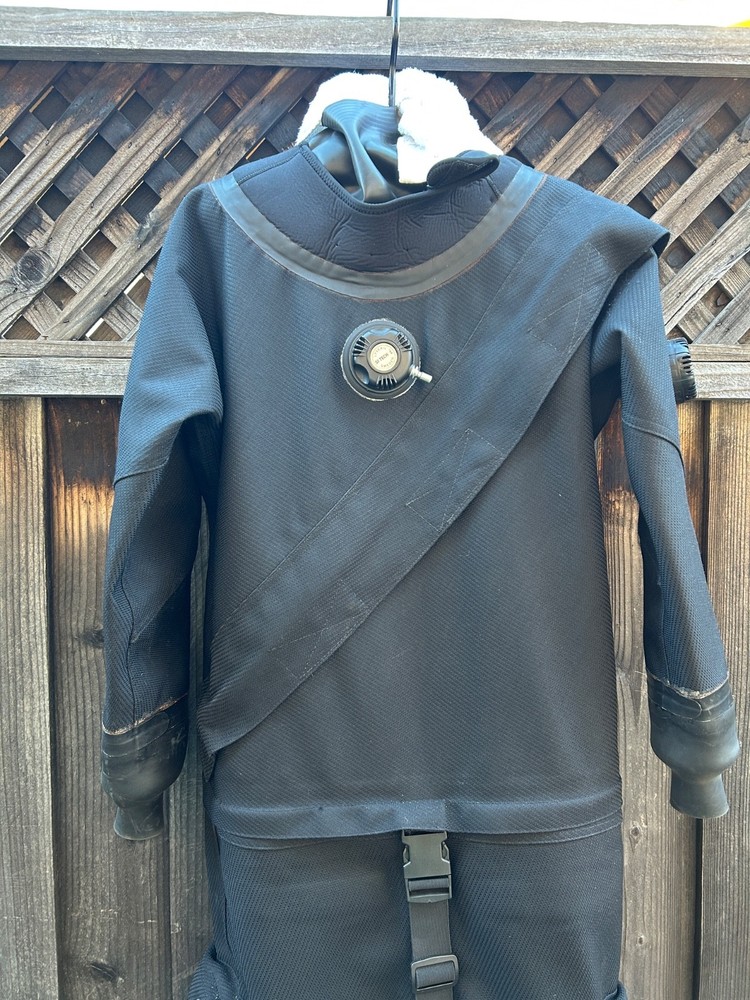 Pinnacle Scuba Diving Drysuit