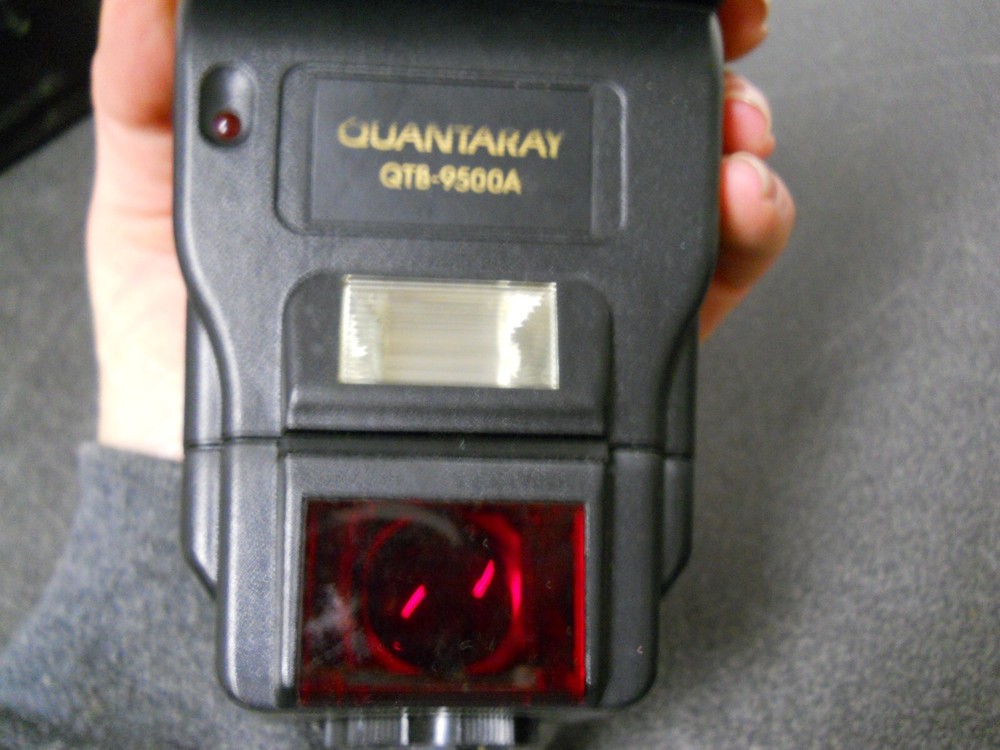 Quantaray QTB-9500A Hi-Power Twin Auto Flash Shoe Mount Flash