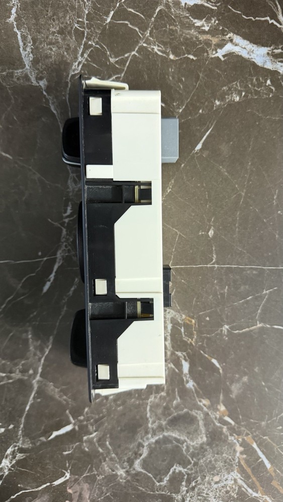 OEM Peterbilt HVAC Sleeper Climate Control Module Q21-6006-001