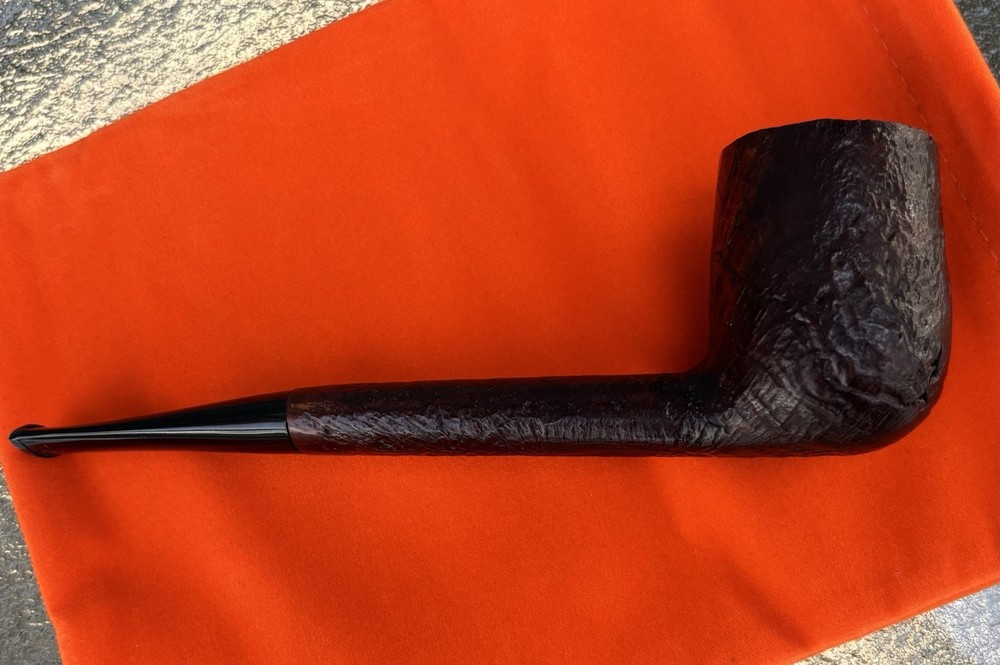 J. Dees Pipes Oval Shanked Billiard