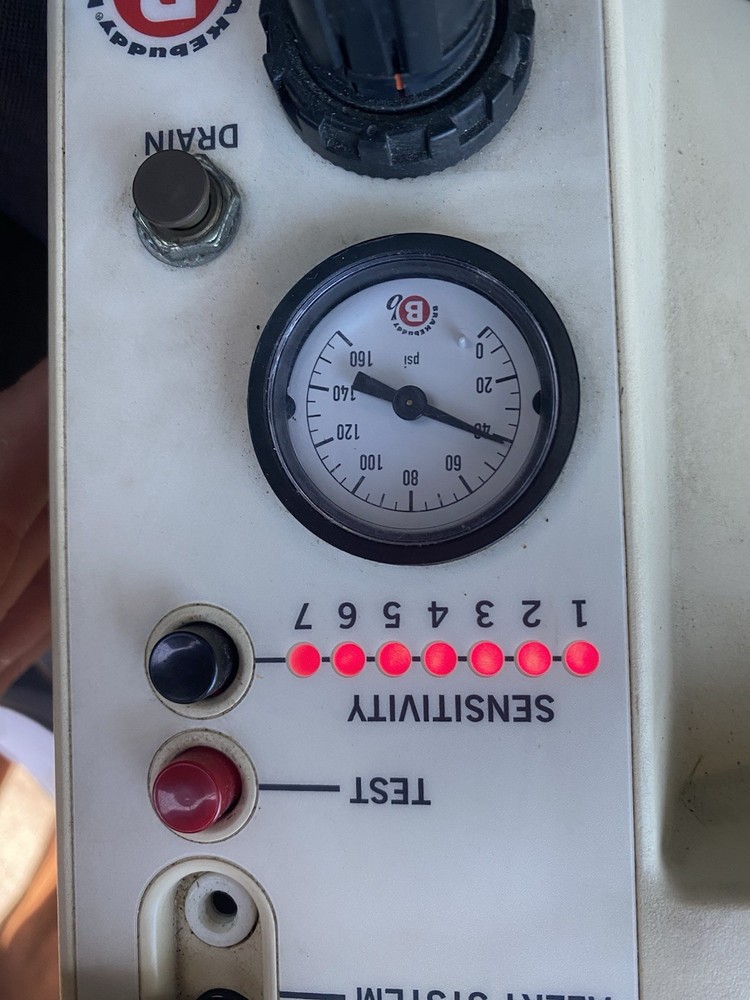 BRAKE BUDDY Classic auxiliary braking system Main unit Only- READ