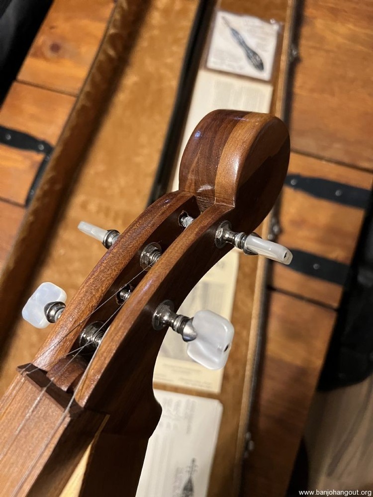Daniel Doty mountain dulcimer with case and Doty papers