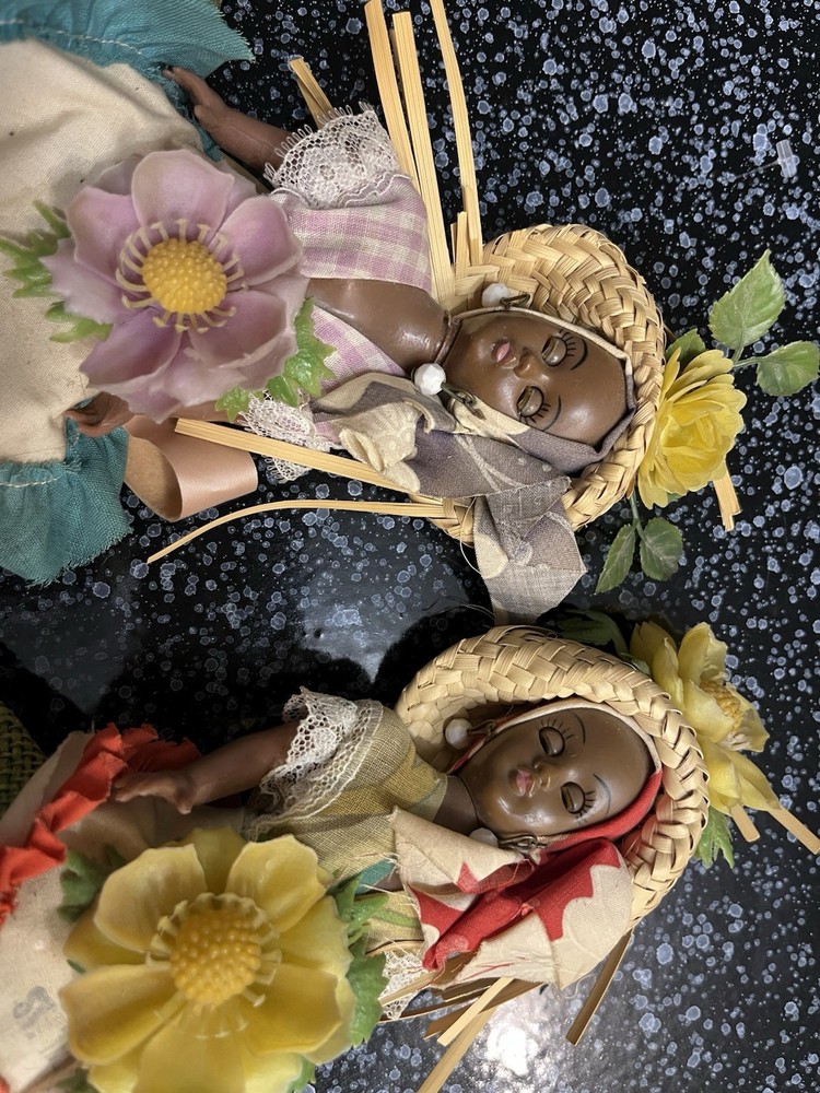 2 Pears craft dolls. Sleeping Eyes Dolls.