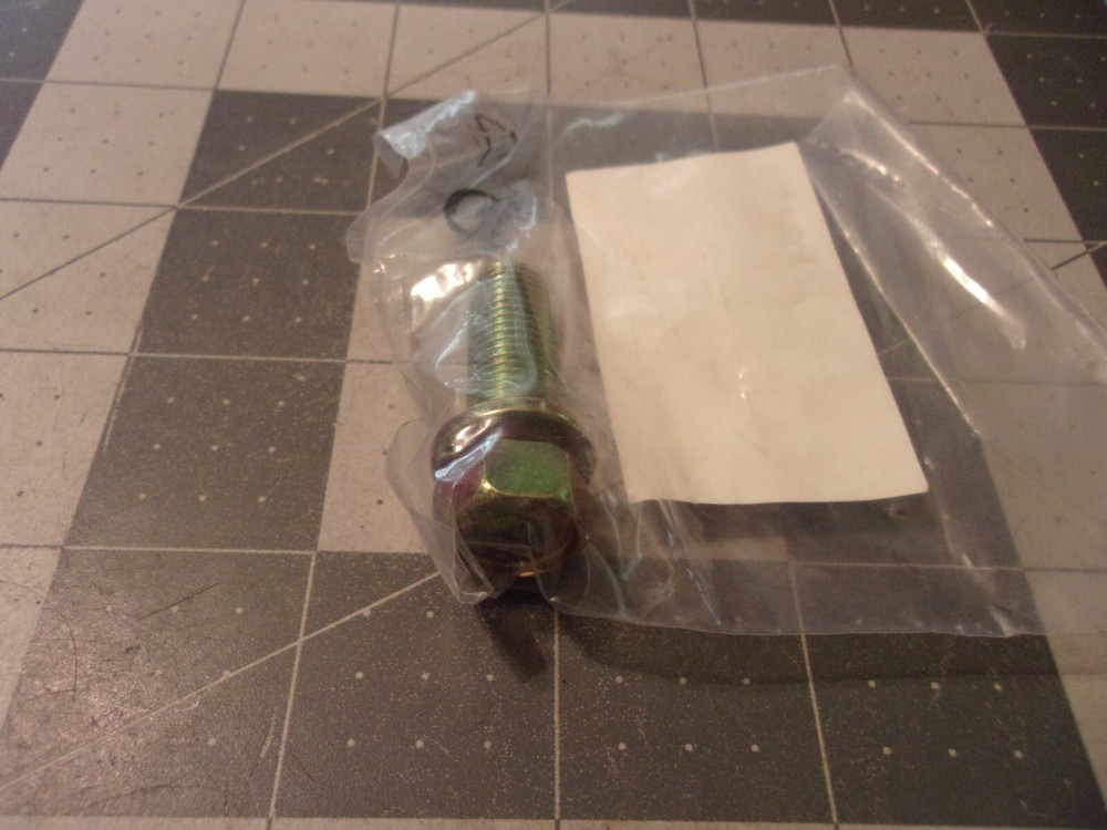 Perkins 011611030 Bolt