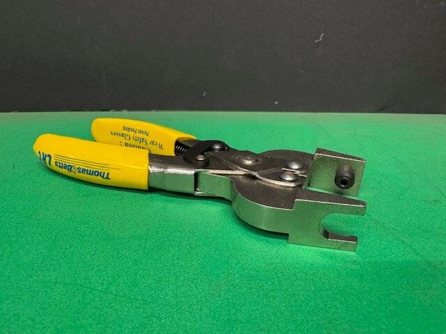 Thomas & Betts L3011B LRC Electronics Crimper Installation Tool