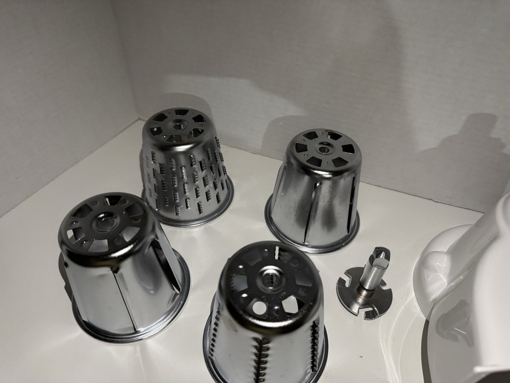 KitchenAid Rotor Slicer/Shredder Attachment, model RVS-A