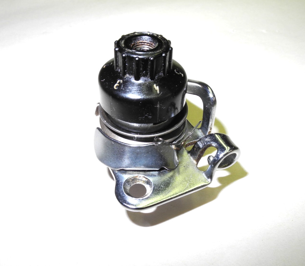 VINTAGE "PHAFF" SEWING MACHINE MODEL #130 COMPLETE THREAD TENSION, NICE SHAPE