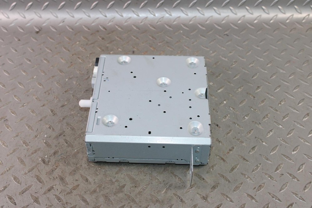 16-20 Escalade Electronic Audio DVD CD Disc Player Reader OEM Factory