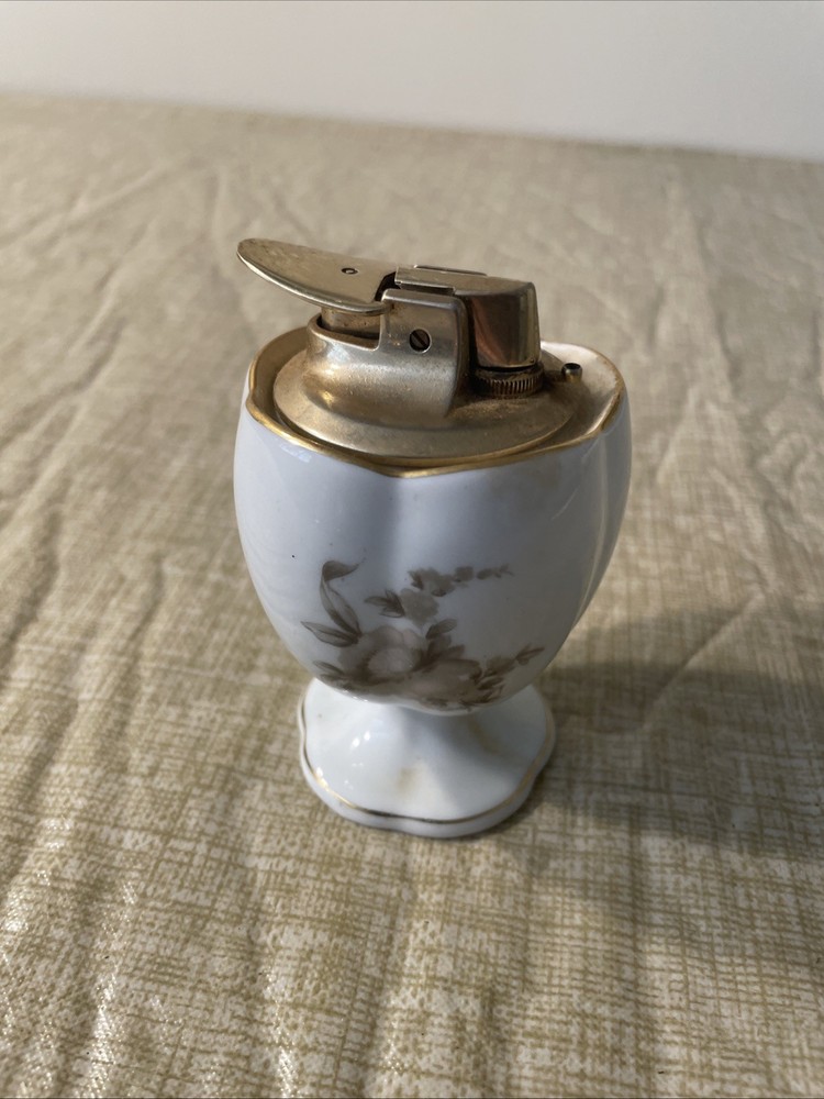 RONSON VARAFLAME Table Lighter Vintage “Colonial Rose”