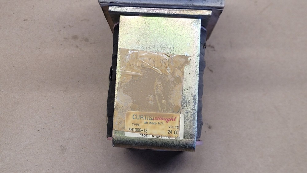 Curtis / Albright SW1000-12 24V Loadbox Disconnect - missing terminals?