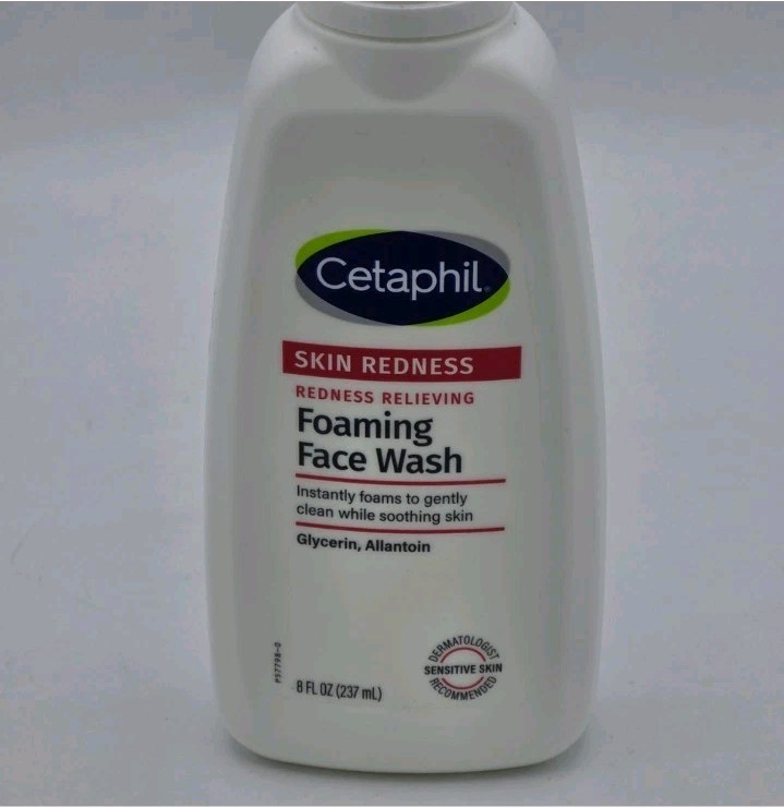 Cetaphil 8 CT Care Essentials Kit