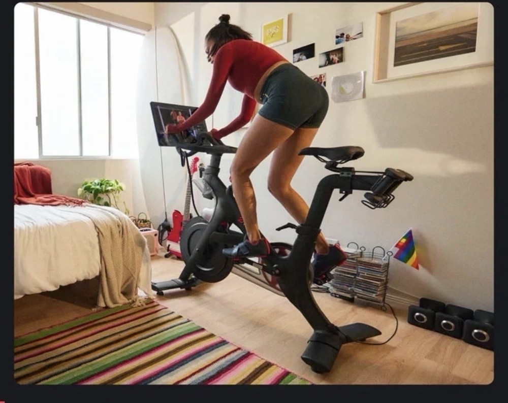 Peloton Bike – Original Model – Excellent Condition