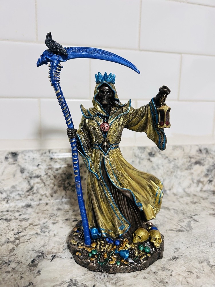 Gold Santa Muerte Statue