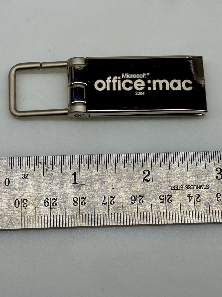 2004 Microsoft Office/Mac Kaychain Accessory Mirror/Picture holder.