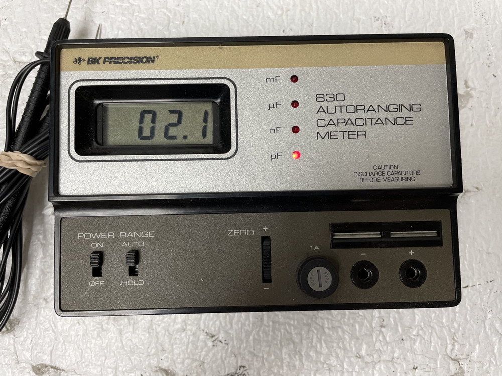 BK Precision 830 Autoranging Capacitance Meter No Battery